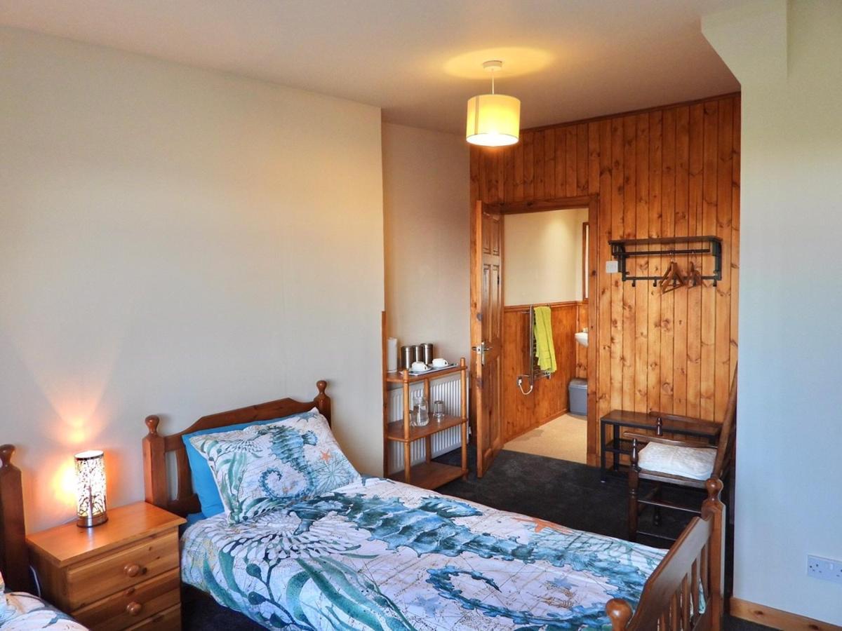 Windhaven Camping And B&B เธอร์โซ ภายนอก รูปภาพ